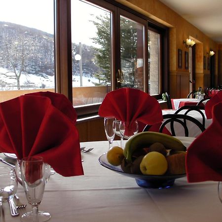 Alba Sporting Hotel Рокка-ді-Меццо Екстер'єр фото